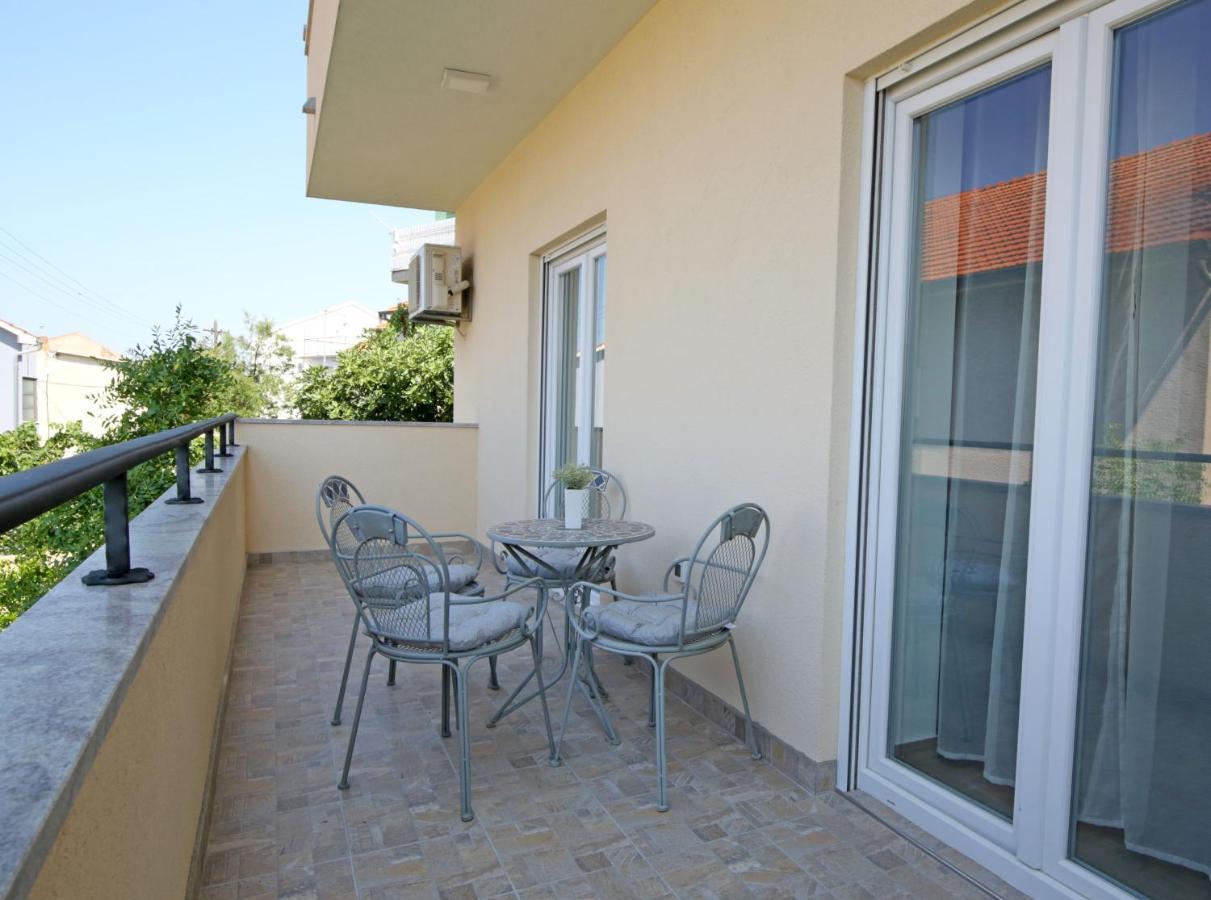 Apartment Tonka Šibenik Exterior foto