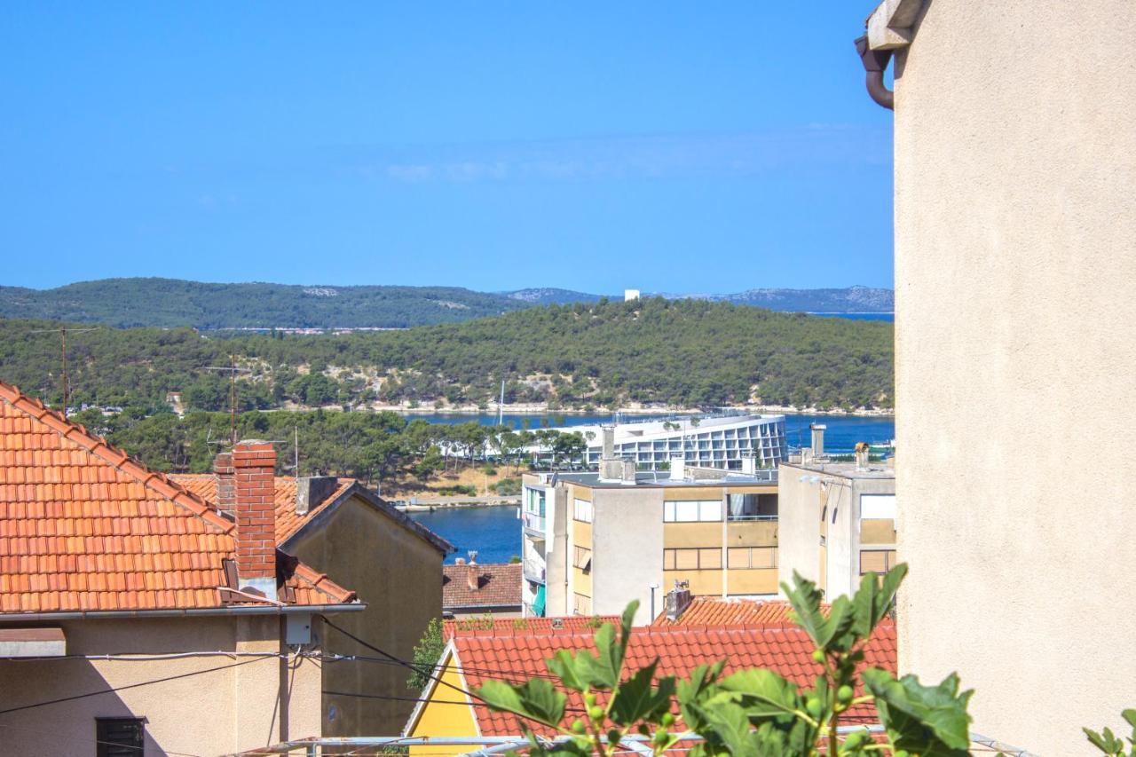 Apartment Tonka Šibenik Quarto foto